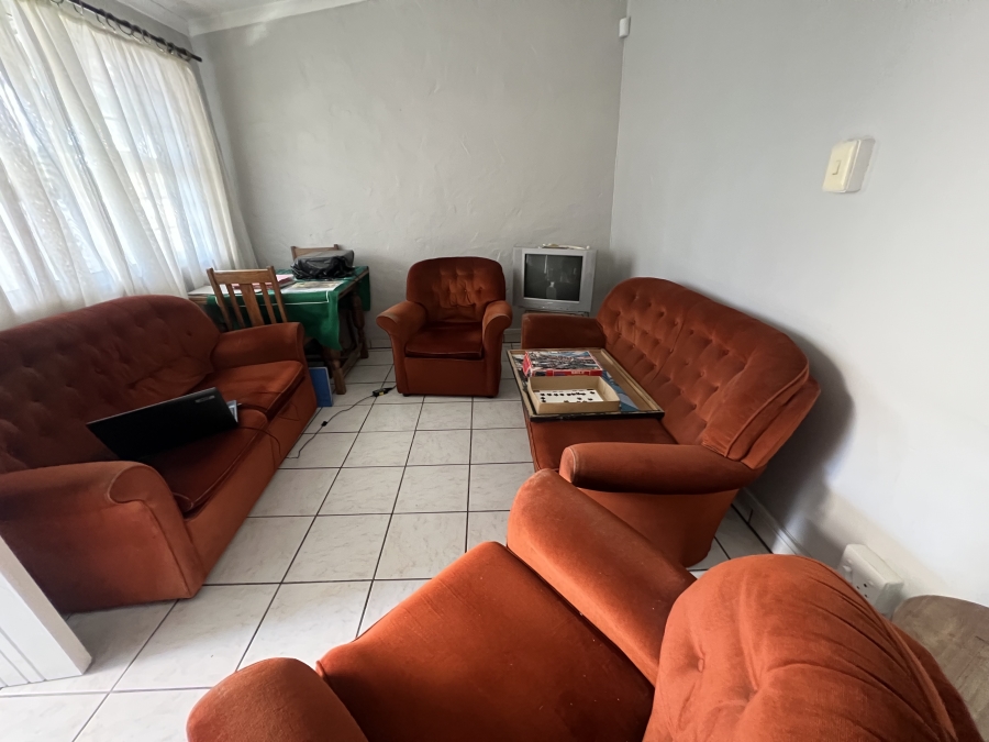 4 Bedroom Property for Sale in Berea Eastern Cape